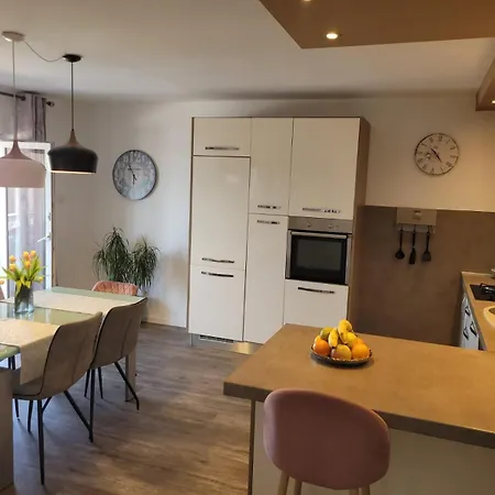 Ana Apartment Crikvenica